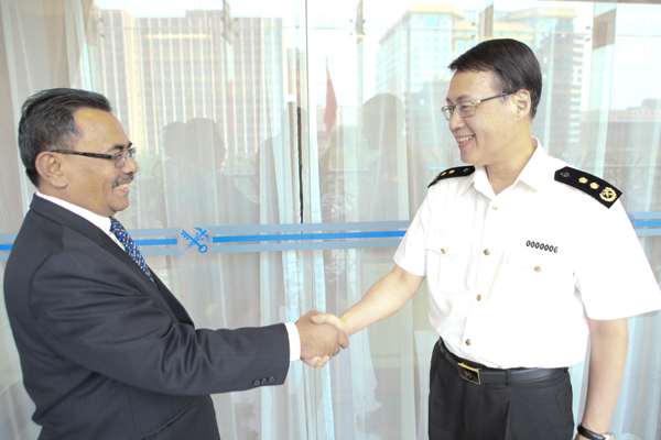 副署长孙毅彪在署会见马来西亚海关总局局长卡