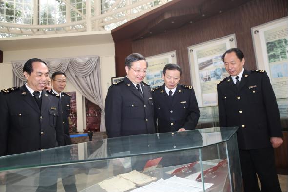 上海海关学院_重庆海关收入(3)