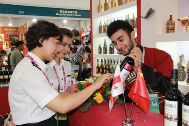 乌鲁木齐海关服务第五届中国-亚欧博览会(图)