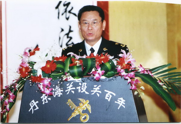 朝鲜人口多吧