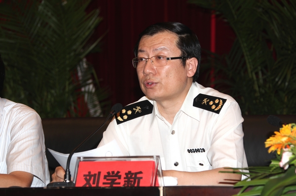 于广洲署长在长沙海关参加关长任职仪式