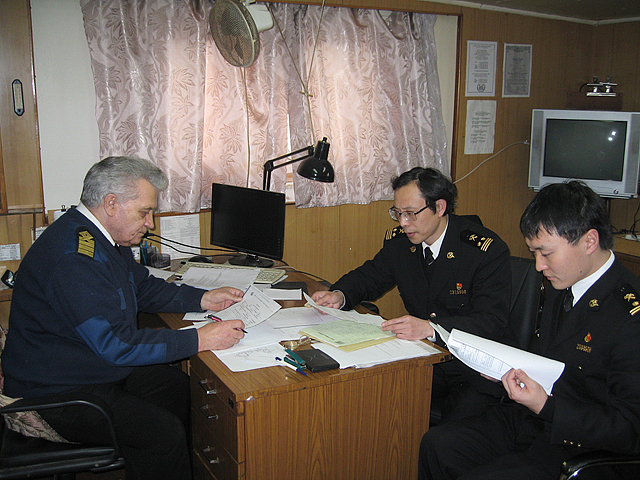 江阴海关积极应对低温天气保通关顺畅