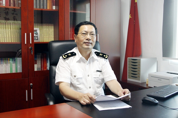 12360与基层同行之七--访福清海关关长林新