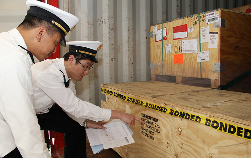 首批免税设备物资进区 首家受惠企业免税额近