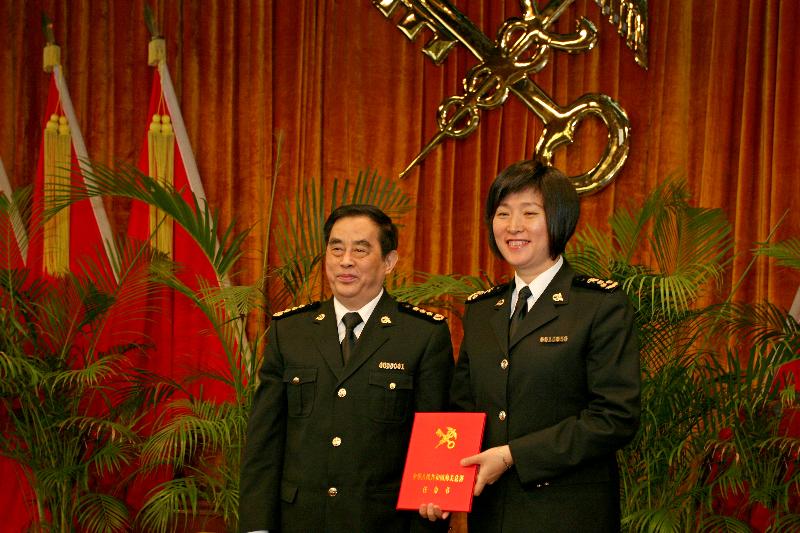  海关 总署盛光祖署长出席汕头 海关关长 任职仪式