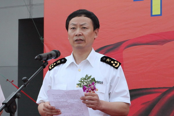 关长马忠源出席仪式并致辞,他要求江北机场海