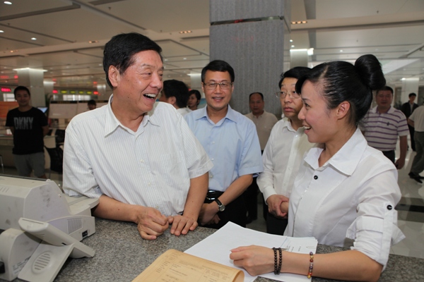 上海海关学院_重庆海关收入(3)