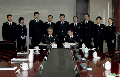 乌鲁木齐海关与武汉海关签署《区域通关改革联