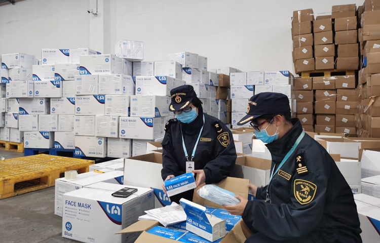 杭州海关查获147.8万个伪瞒报出口医用口罩(图)