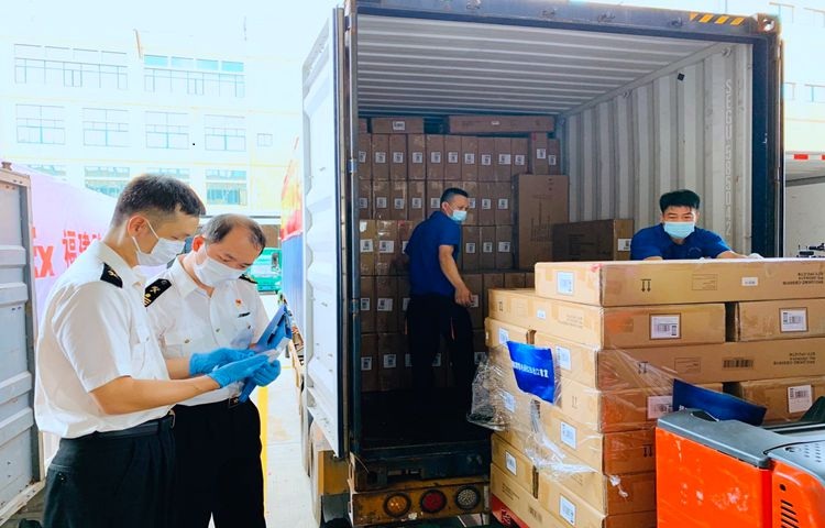 福建首票跨境电商B2B出口花落厦门（图）