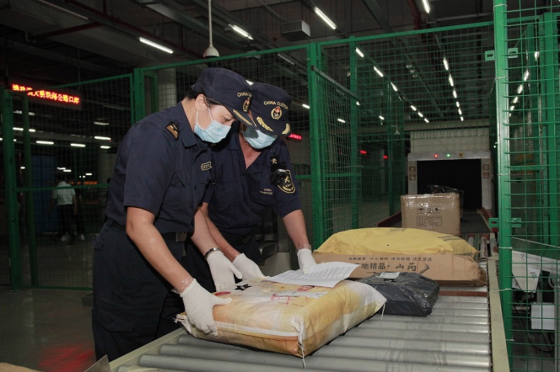 港珠澳大桥跨境电商出口业务完成首周试运行（图）