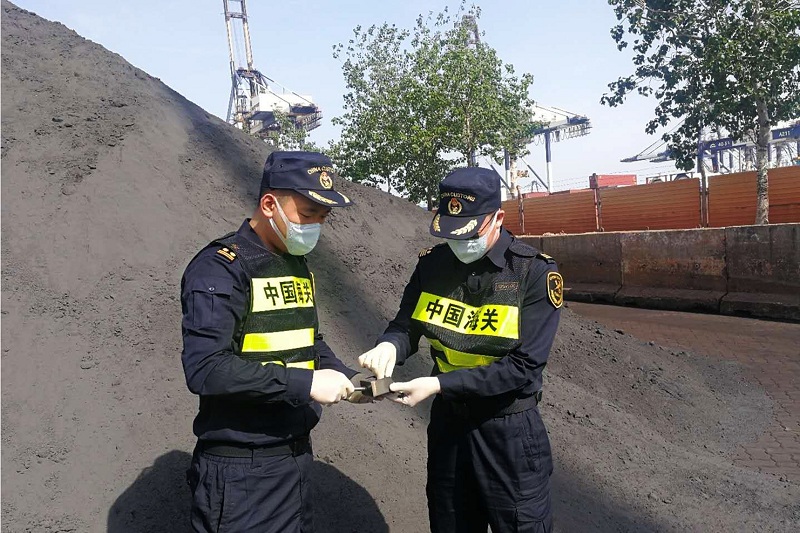 青岛海关启动“两段准入”信息化监管